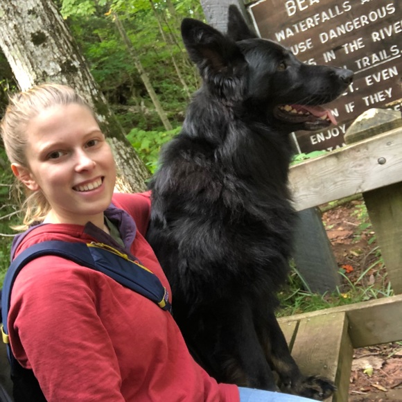 Meet your Posher, Alyson - Picture 1 of 1